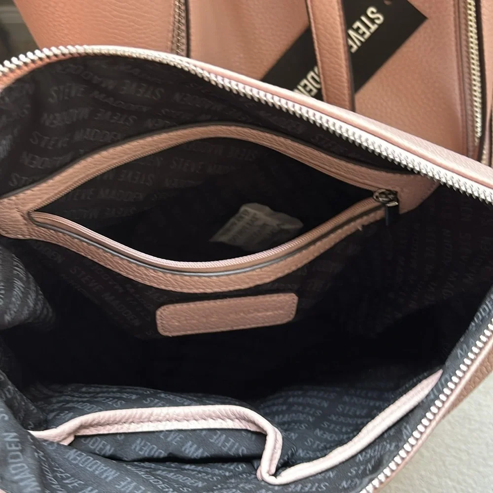 Steve Madden Tote with matching clutch, blush colored, NWT! - Picture 8 of 10